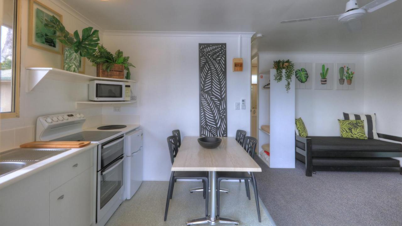 Maroochy River Bungalows Diddillibah Exterior foto